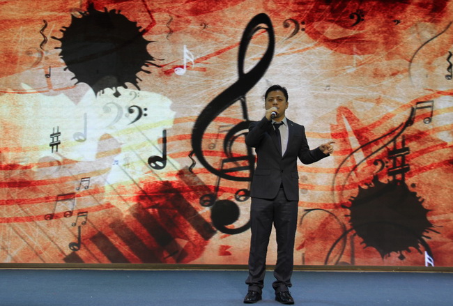 5e0aaa8e07530.jpg 3上海灘(網(wǎng)用).jpg