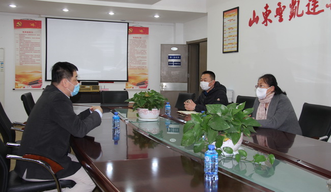 5e9d60f9d950d.jpg (網(wǎng)用)芝罘區(qū)僑聯(lián)領(lǐng)導(dǎo)來公司調(diào)研開復(fù)工情況.jpg